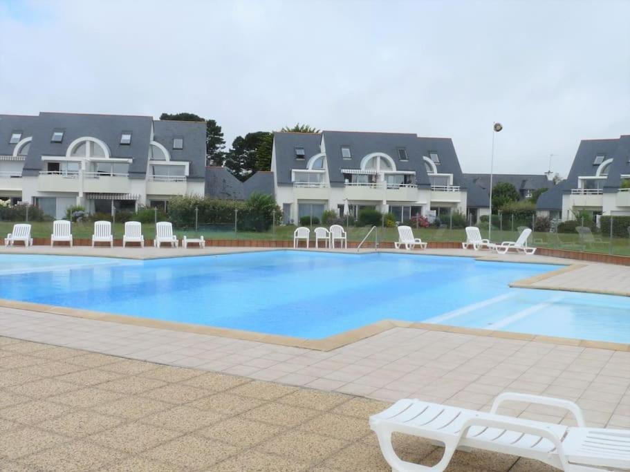 Au Ti Menhir * 2 A 4 Vacanciers * Piscine * Wifi Карнак Экстерьер фото